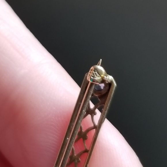 Art Deco14KGold Diamond&Sapphire Bar Brooch 1930's - Picture 3 of 5